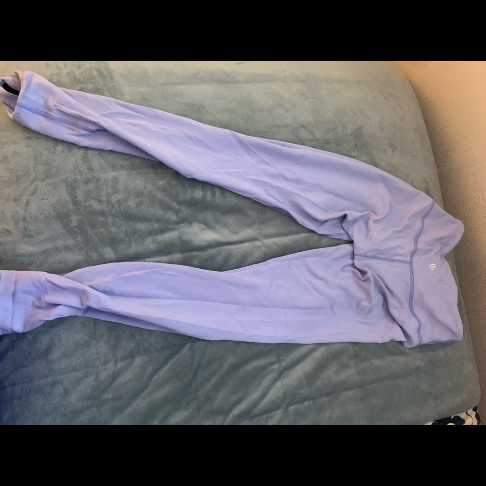 Lululemon exercise pants